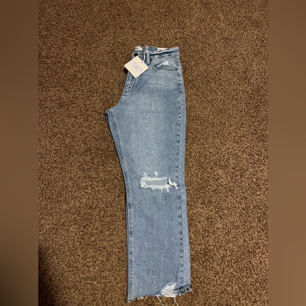 High Rise Girlfriend Jeans!